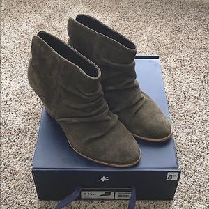 Rodeo ankle bootie by Splendid